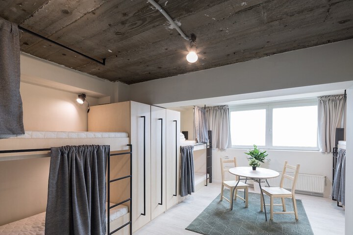 Room 19 of 60