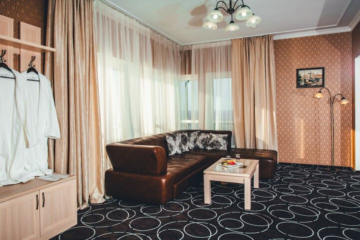 Room 30 of 63