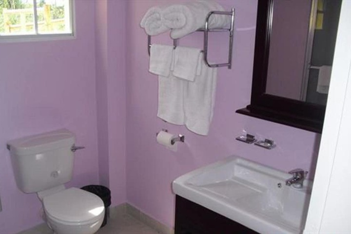 Room 9 of 27