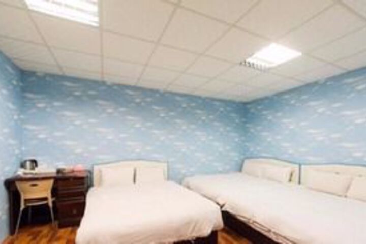 Room 34 of 118