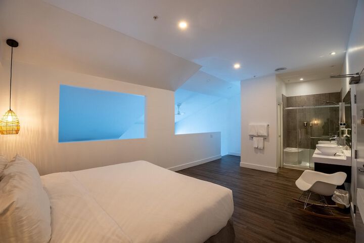 Room 20 of 69