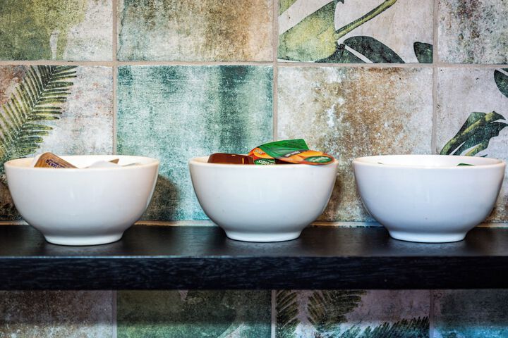 Breakfast/Coffee Service 93 of 123