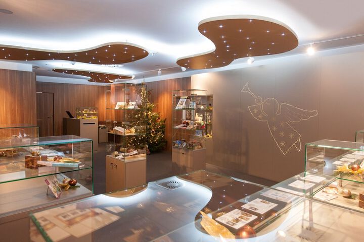 Gift shop