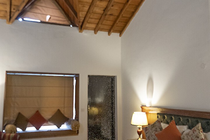 Room 15 of 54