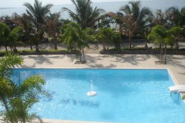 Pool 16 of 25