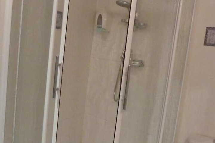 Room 21 of 46