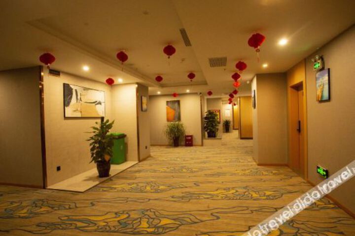 Hotel Interior 16 of 30