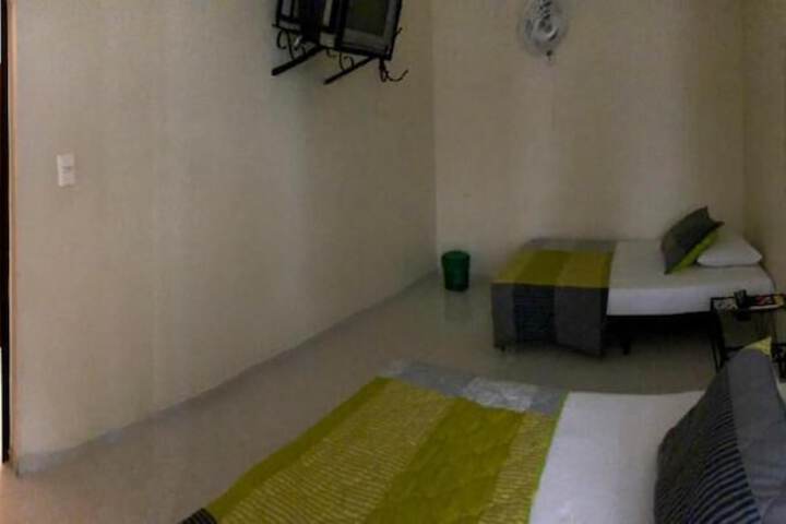 Room 4 of 22