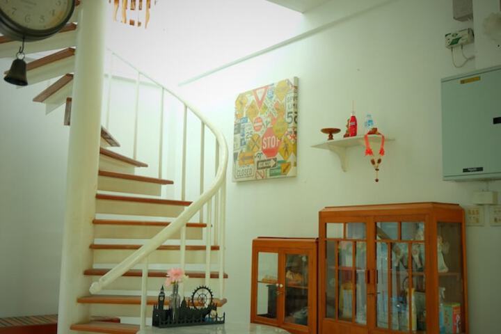 Hotel Interior 4 of 26