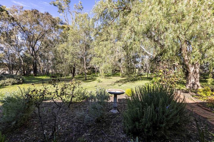 Property Grounds 17 of 21
