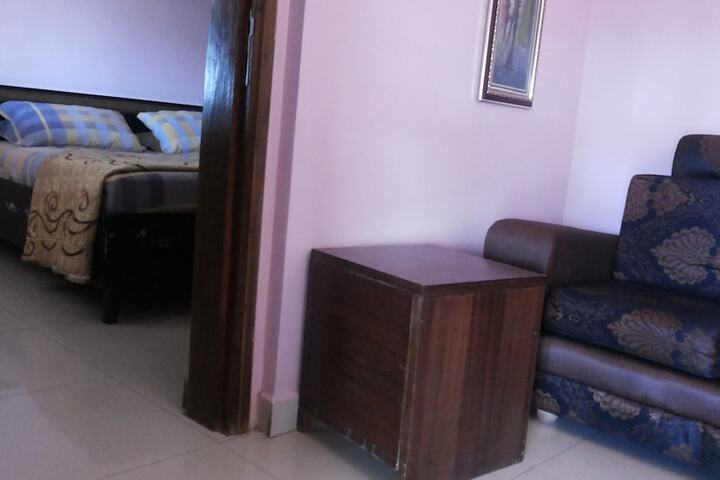 Room 27 of 70