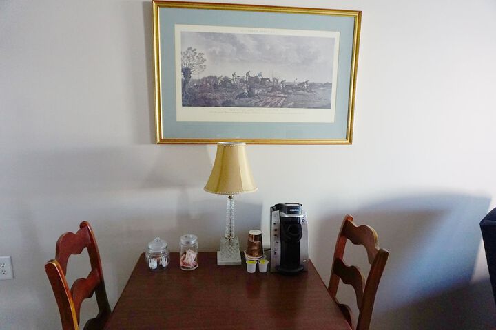 Room 42 of 89