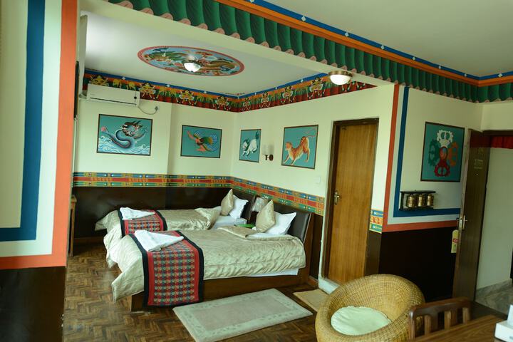 Room 11 of 79
