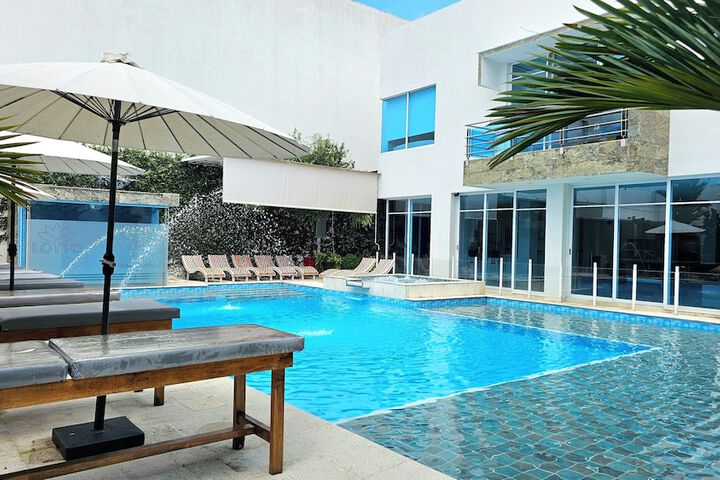 Pool 45 of 58