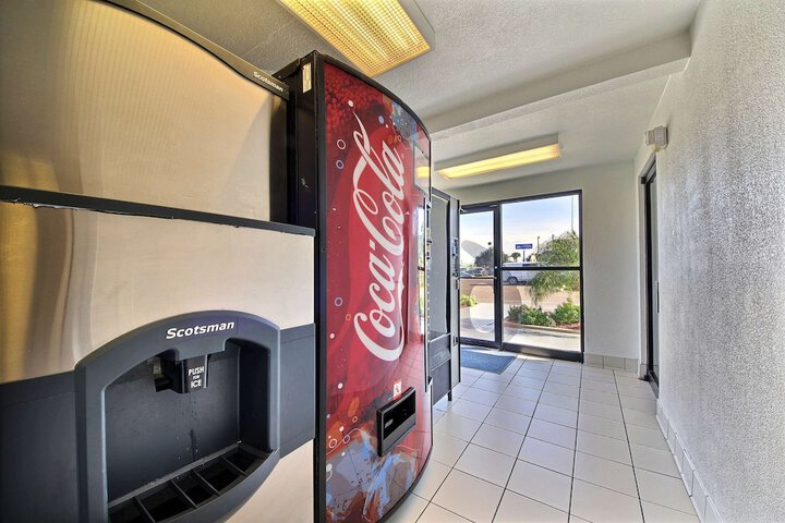 Vending machine