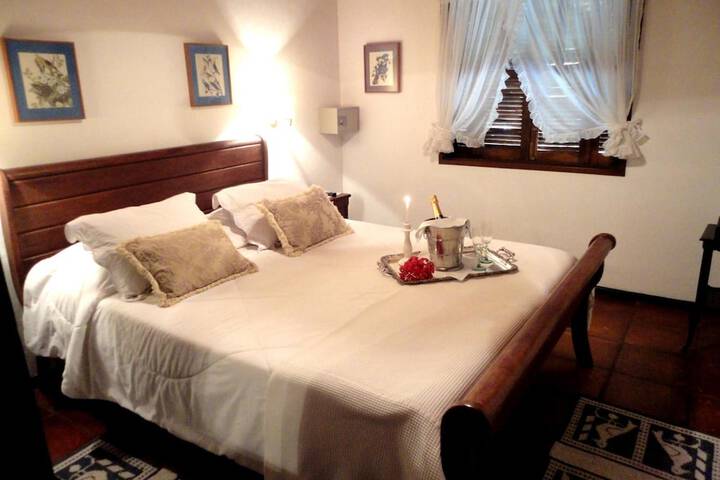Room 15 of 68