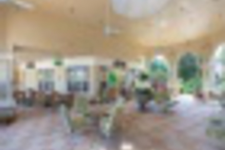 Hotel Exterior 3 of 96