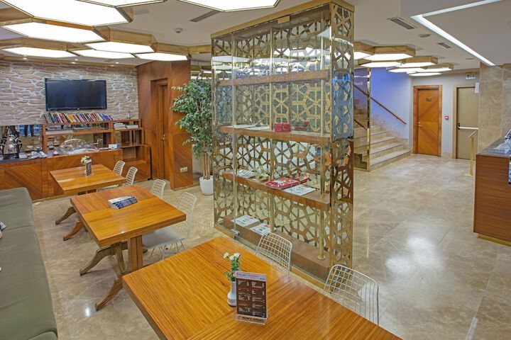 Hotel Lobby