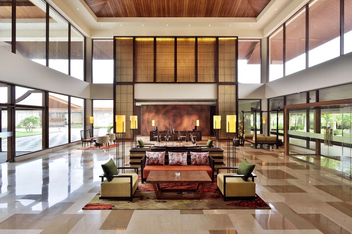 Guest Lobby