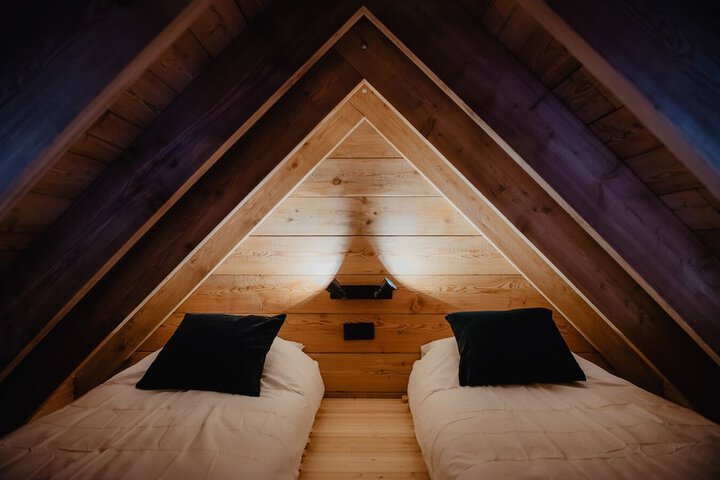 Room 17 of 495