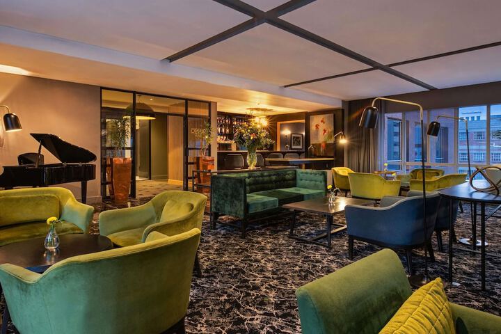 Hotel 102 of 106