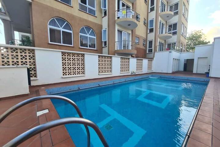 Pool 165 of 190
