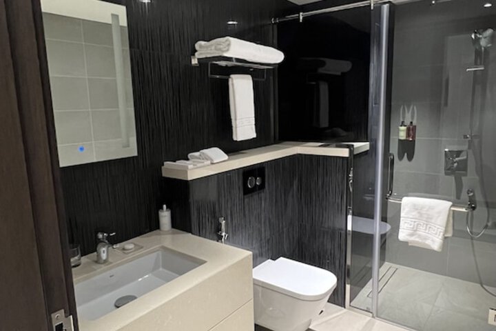 Room 40 of 65