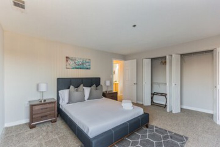 Room 283 of 307