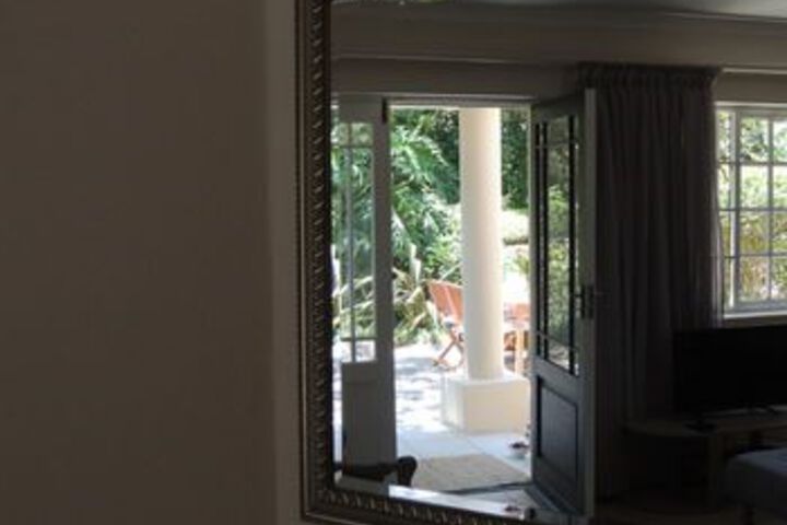 Room 115 of 142