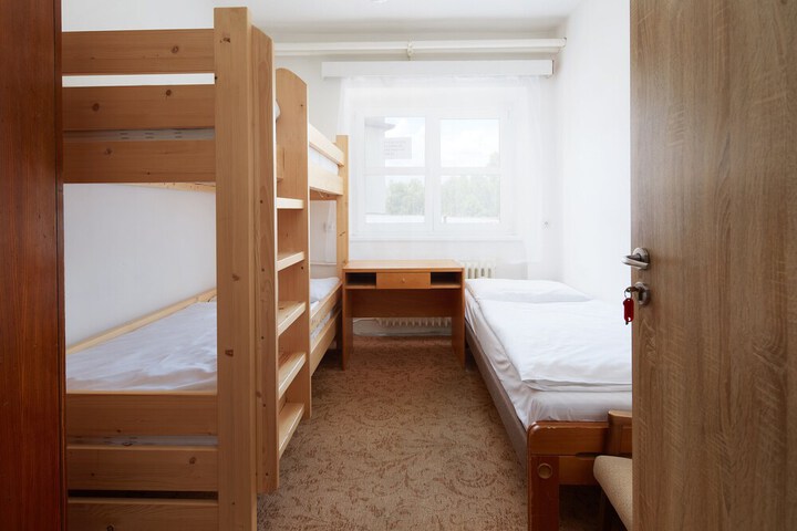 Room 18 of 54