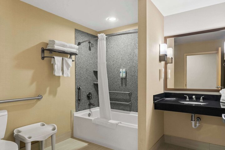 Suite (5 of 36)