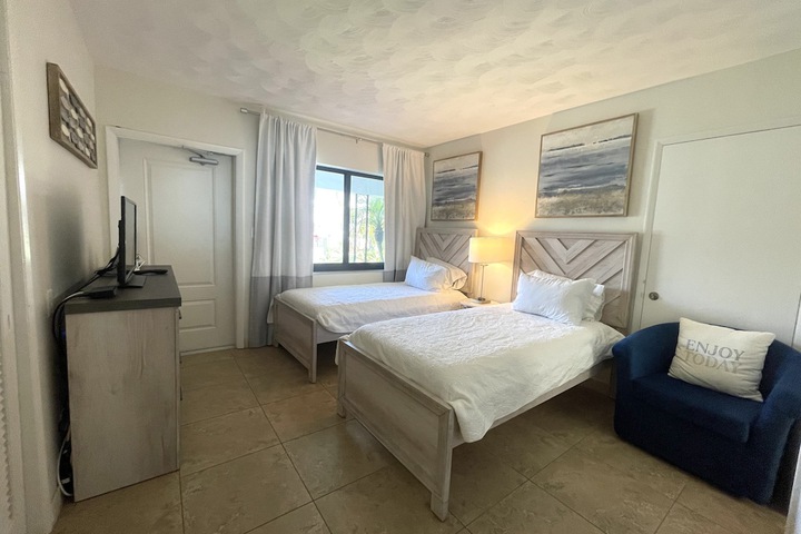 Room 40 of 89