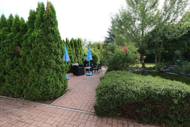 Property Grounds 32 of 41