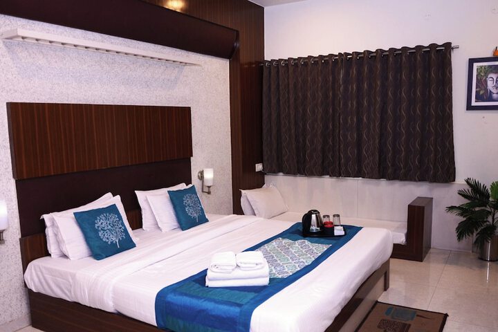 Room 30 of 54
