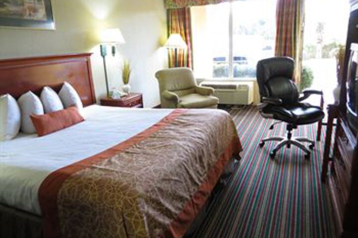 Room 55 of 109