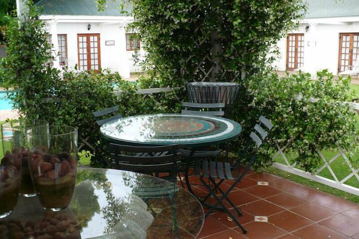 Terrace/Patio 11 of 12