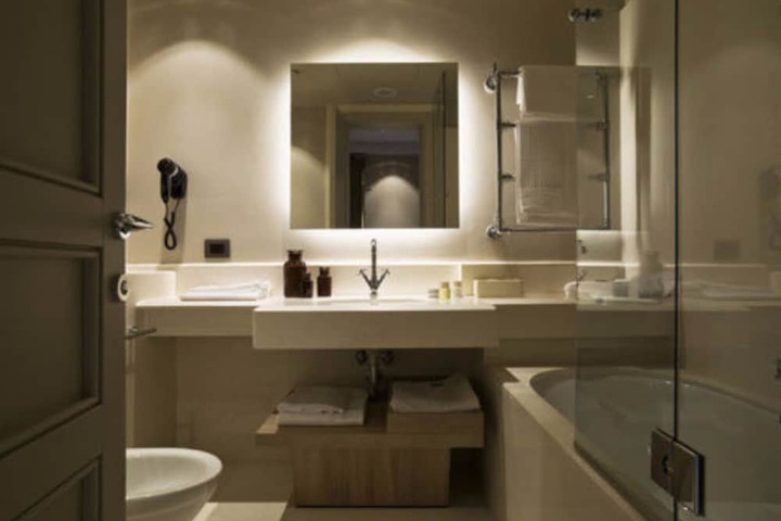 Clean Restrooms