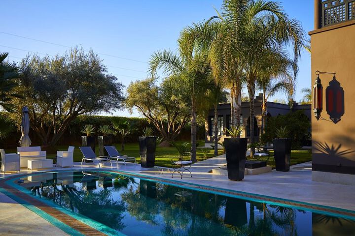 Pool 42 of 59
