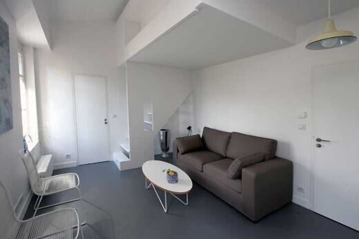 Room 21 of 40