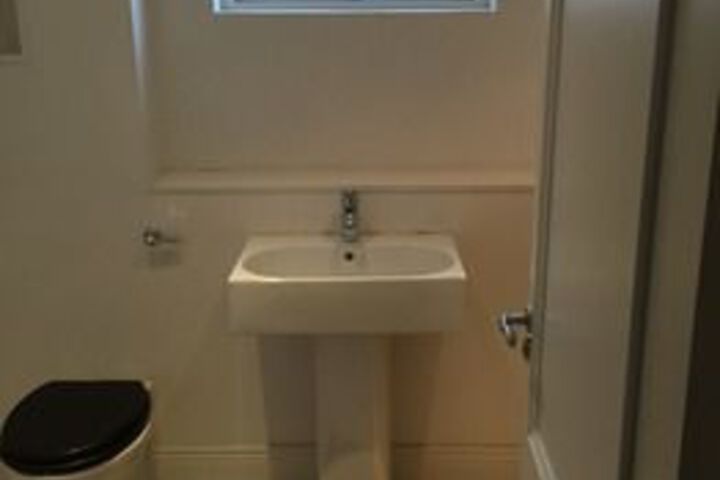 Room 2 of 11