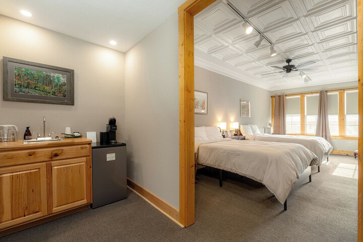 Classic Double Room in Carriage House Second Floor (11 of 12)