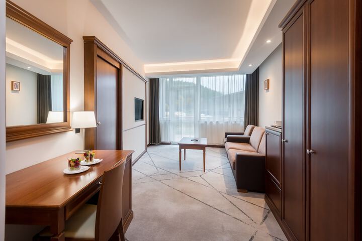 Room 13 of 55