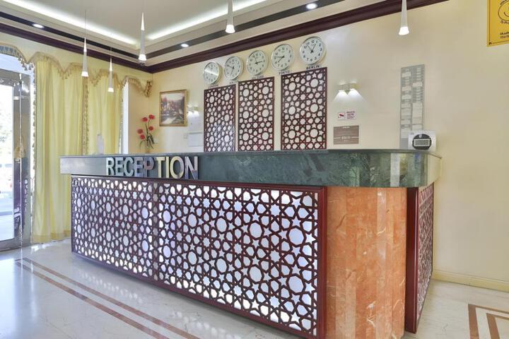 WAVES HOTEL