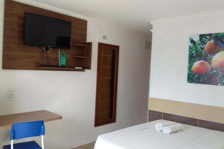 Room 6 of 30