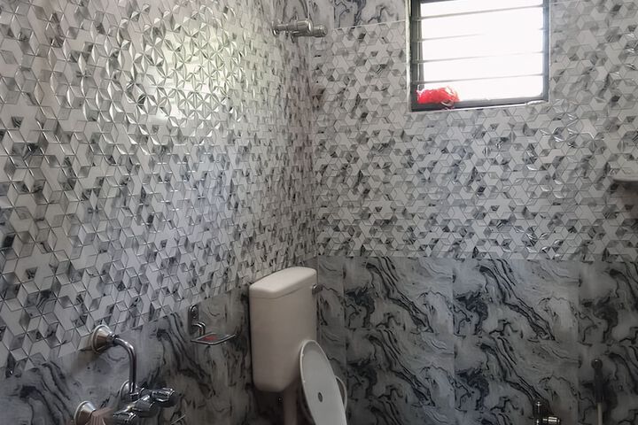 Room 15 of 22