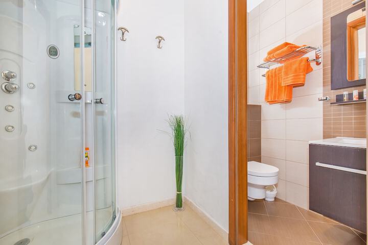 Bathroom Interior Photo