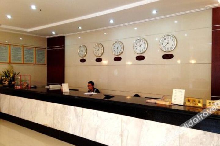 Hotel Interior 11 of 19