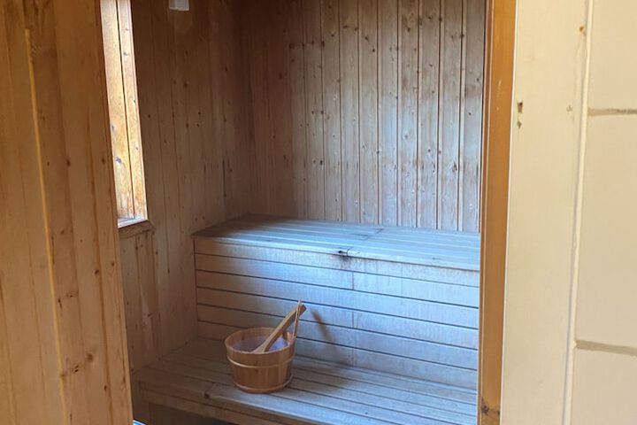 Spa 19 of 33