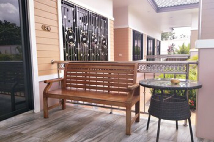 Terrace/Patio 23 of 23
