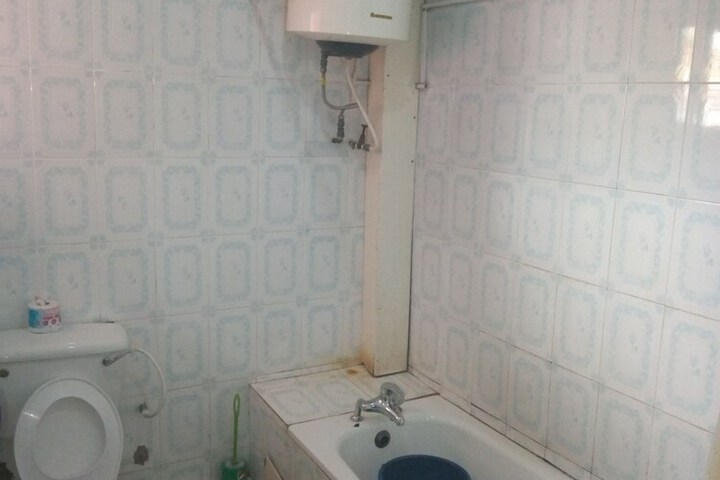 Room 18 of 25